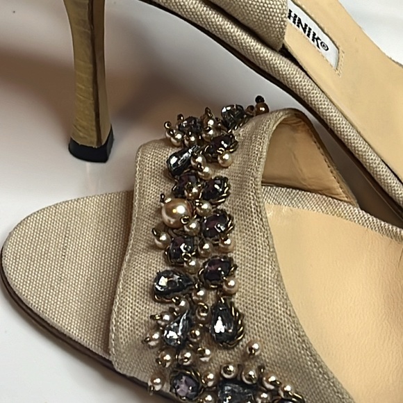 MANOLO BLAHNIK JEWELED HEELS - Picture 10 of 10